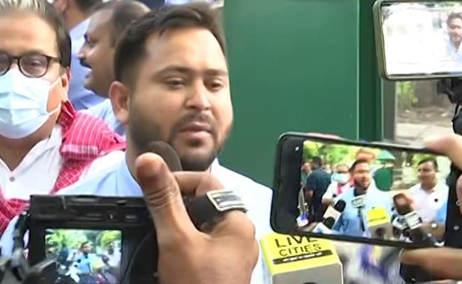 "Slap To BJP": Tejashwi Yadav On Nitish Kumar's "Return To Family"