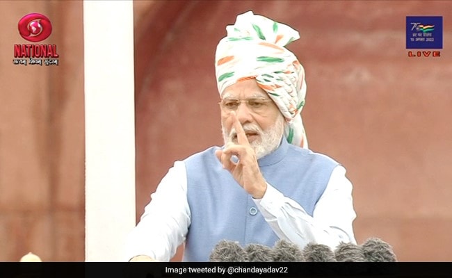 PM Lists 5 Pledges To Fulfill Freedom Fighters' Dreams Of India