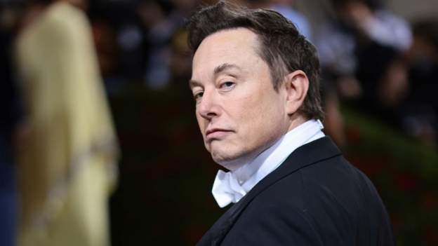 https://bigsport.today/posts/elon-musk-sends-social-media-into-frenzy-with-joke-on-twitter-about-buying-man-utd