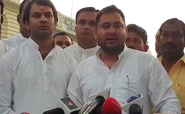 "Pleasing Political Bosses": Tejashwi Yadav's Censure For Probe Agencies