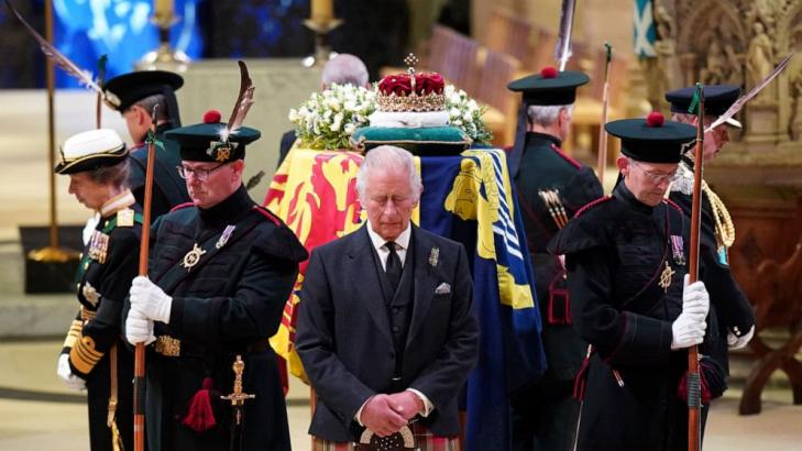 King Charles to Belfast, queen's coffin to return to London