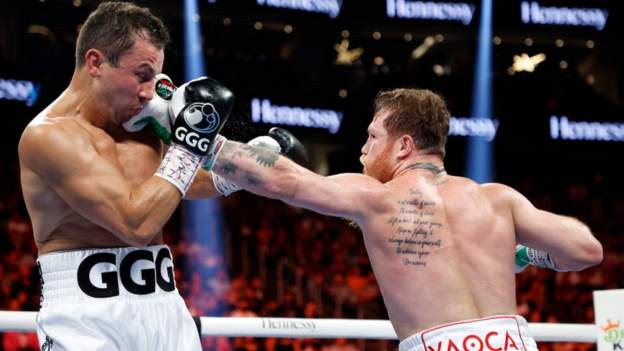 Saul 'Canelo' Alvarez beats Gennady Golovkin: Mexican retains undisputed super-middleweight championship