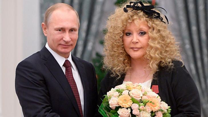 Iconic Russian singer asks to be named 'foreign agent'