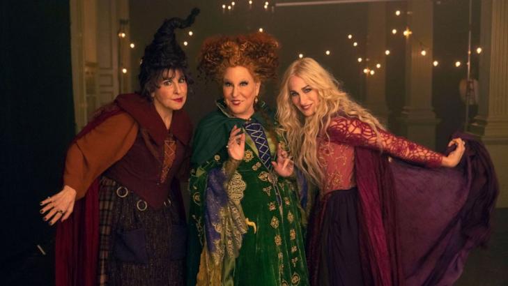 Review: The witches return in lively ‘Hocus Pocus 2’