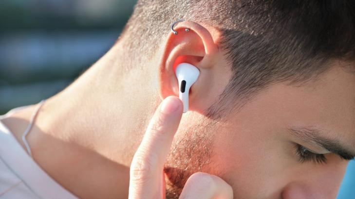 This Feature Makes AirPods Pro Worth the Cost