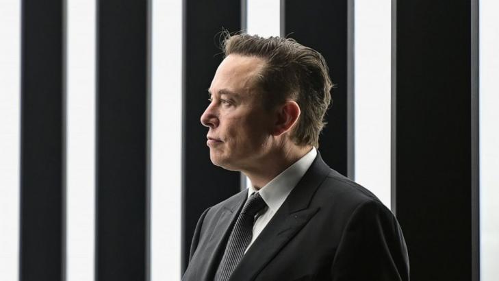 Report: Musk proposes to proceed with Twitter takeover