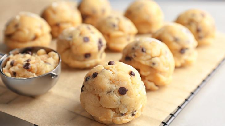 Don’t Eat This Plastic-Filled Cookie Dough, Nestlé Says