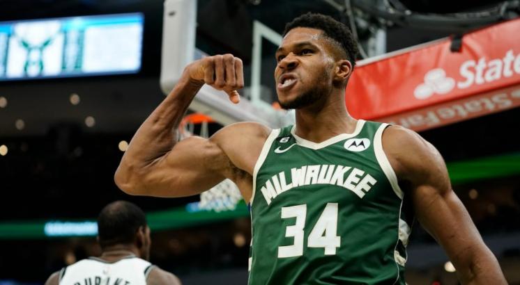 NBA Roundup: Antetokounmpo, Jokic and Young deliver elite performances