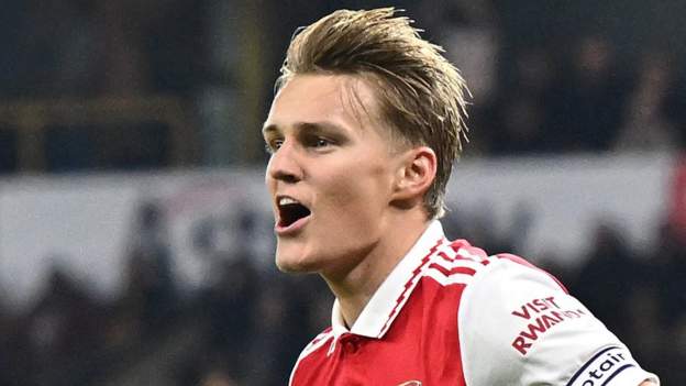 Odegaard double sends Arsenal five points clear