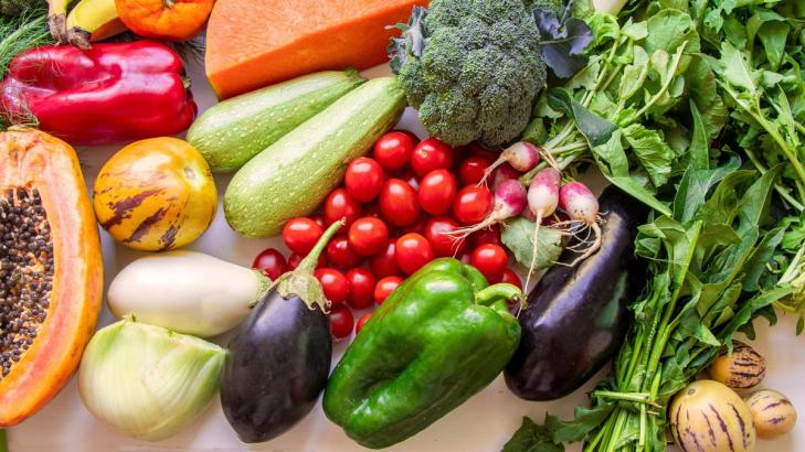 If You're Worried About Which Vegetables Are 'Healthier,' You're Overthinking It