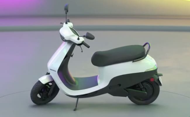 Police Bust Electric Scooter Scam, 20 Arrested From 3 States