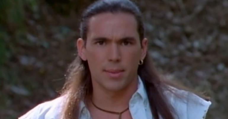 RIP to ‘Power Rangers’ star Jason David Frank (5 GIFs)