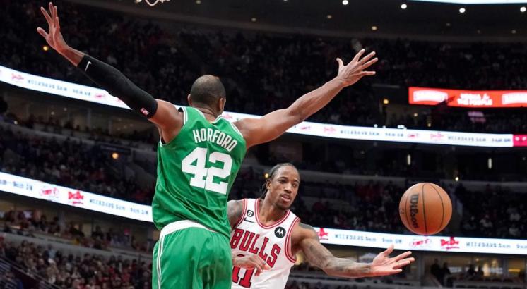NBA Roundup: DeRozan helps Bulls halt Celtics’ nine-game winning streak