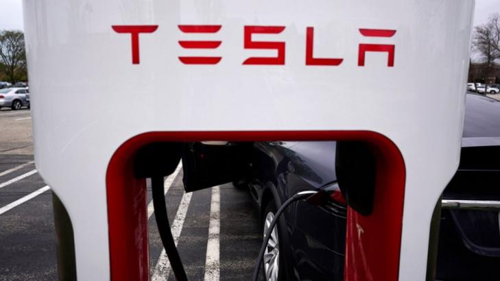 Competitors chip away at Tesla's U.S. electric vehicle share