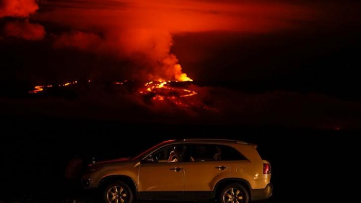 Molten lava on Hawaii's Big Island could block main highway