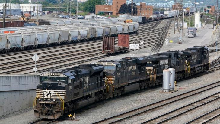 Investors press railroads to add sick time for workers