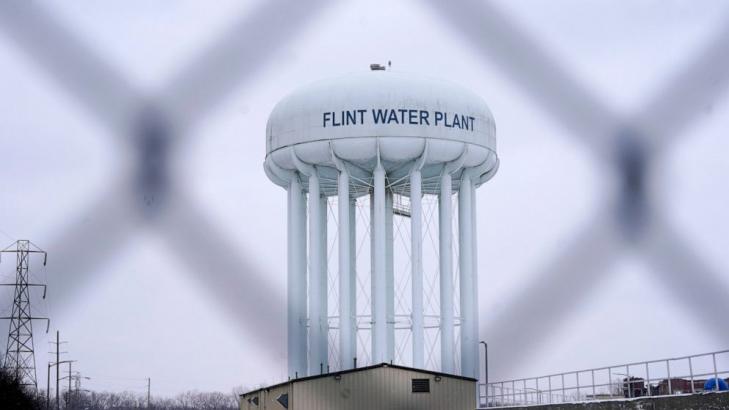 Flint water crisis charges dismissed against ex-Gov. Snyder