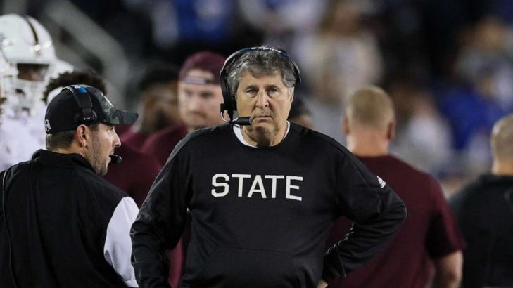 Mississippi State college football coach Mike Leach dies after heart attack