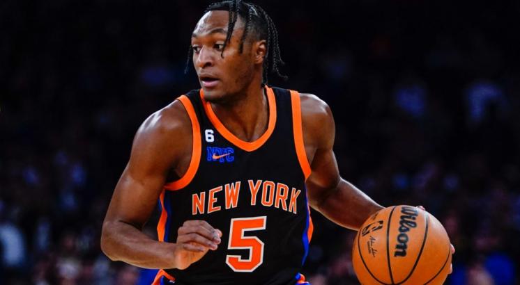 NBA Roundup: Knicks rout Warriors, extend win streak to eight games