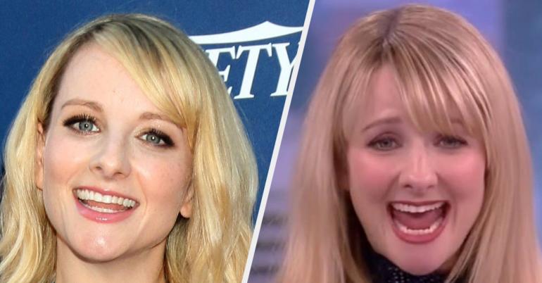 "Big Bang Theory" Star Melissa Rauch Says She Once Lost A Job Because Of Her "Hobbit Hands"