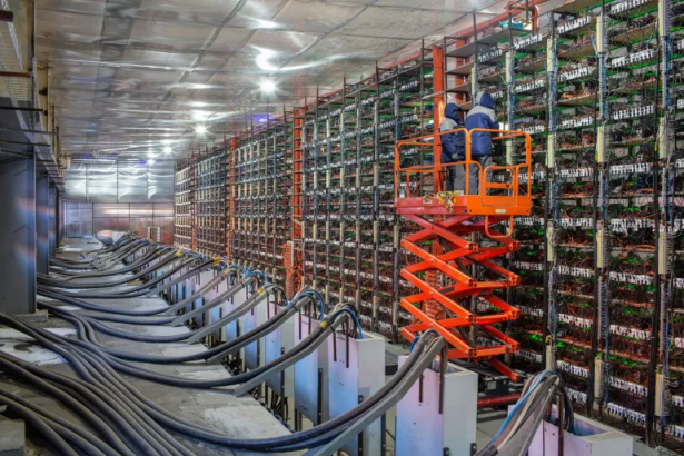 Sell Pressure Mounts On Bitcoin As Miners Offload More BTC