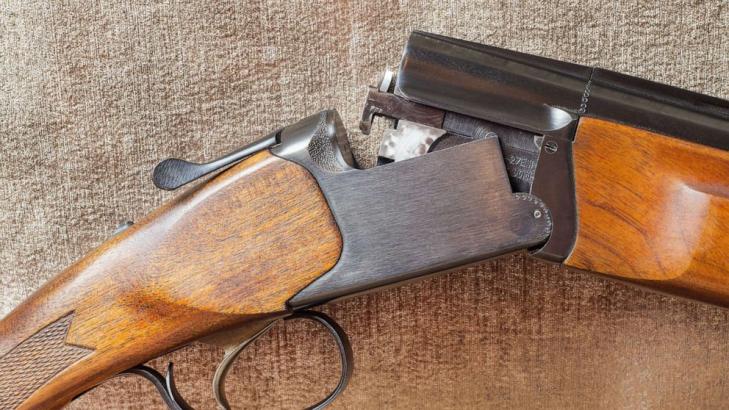 Man shot dead after dog steps on hunting rifle