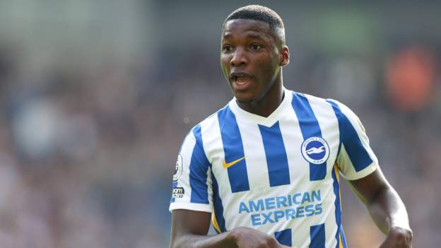 Moises Caicedo: Brighton reject second Arsenal bid for Ecuador midfielder