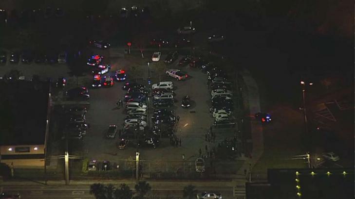 10 people hurt in mass shooting in Lakeland, Florida: Police