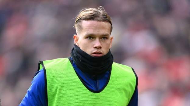 Mykhailo Mudryk: Chelsea midfielder sorry for using racial slur in TikTok video