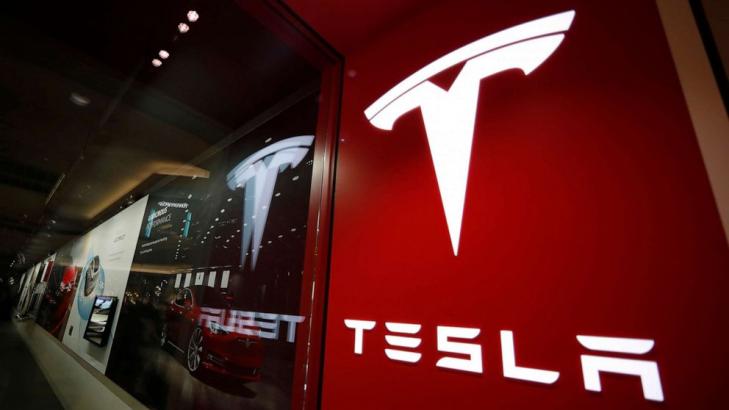 Tesla recalling more than 360K cars over potential crash risk