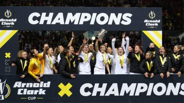 England 6-1 Belgium: Lionesses retain Arnold Clark Cup with win over Belgium