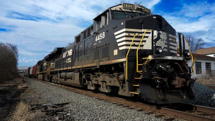 Norfolk Southern is third railroad to offer paid sick time