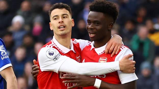 Leicester City 0-1 Arsenal: Gabriel Martinelli goal gives Gunners win