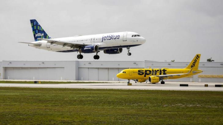 Justice Department files lawsuit to block JetBlue merger with Spirit Airlines
