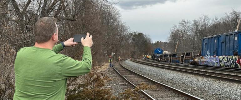 Massachusetts train derails, no hazardous cargo reported