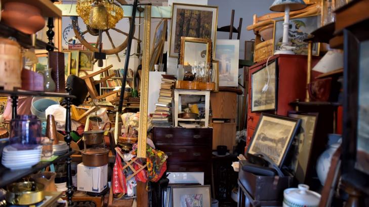 Try Putting Your Clutter in ‘Purgatory’