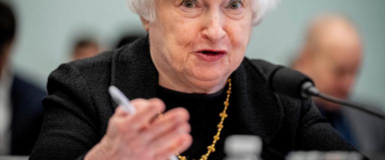 Yellen seeking more regulation in aftermath of bank collapse