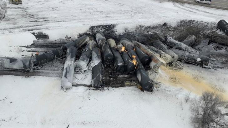 Cleanup begins after fiery Minnesota ethanol derailment