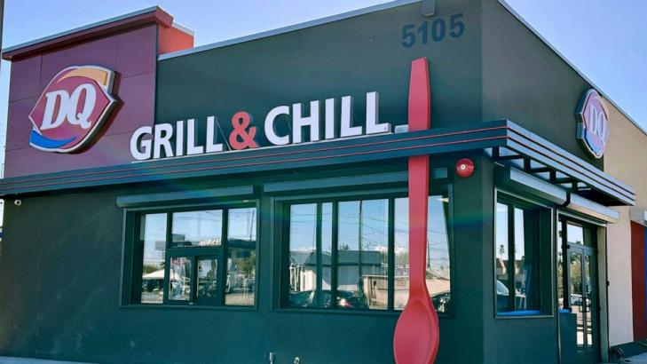 Spoon spotted: Arizona Dairy Queen's big red spoon found