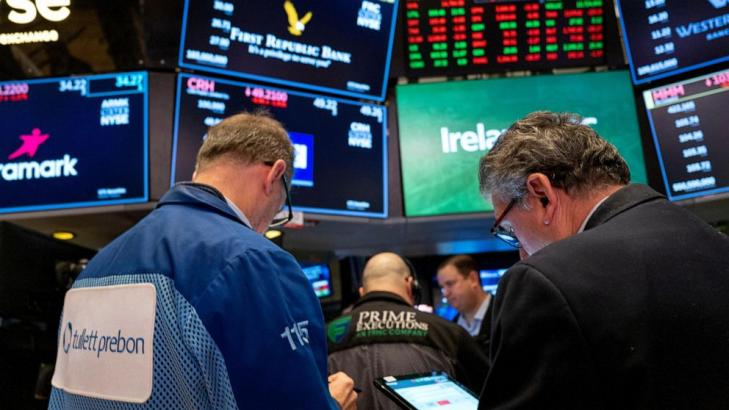 As profit recession hits, Wall Street hopes it's the bottom