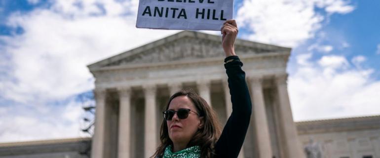 Abortion foes urge justices to allow limits on abortion drug