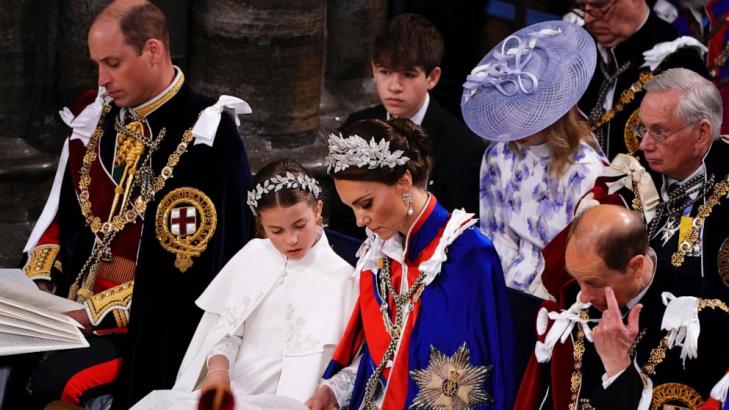 AP PHOTOS: Who wore what to King Charles III's coronation