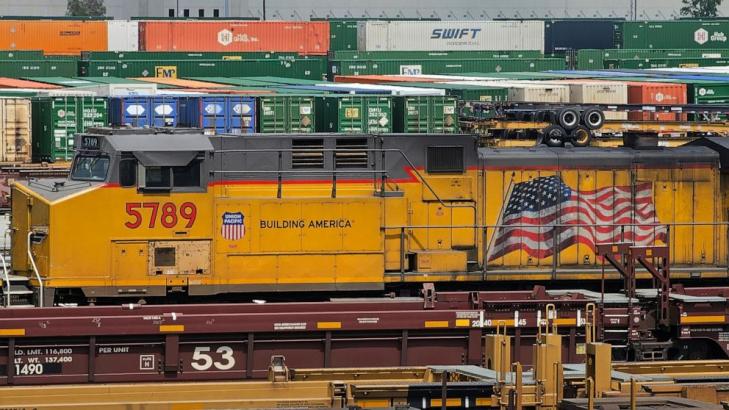 Train engineers deal with Union Pacific will improve schedules and address quality-of-life concerns