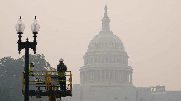 How safe is the air? Here's how to check and what the numbers mean