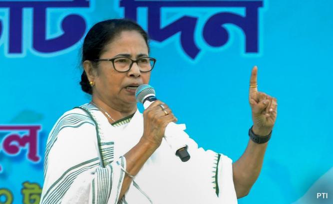 "Trying Alliance Against BJP, But Congress, CPI(M)...": Mamata Banerjee
