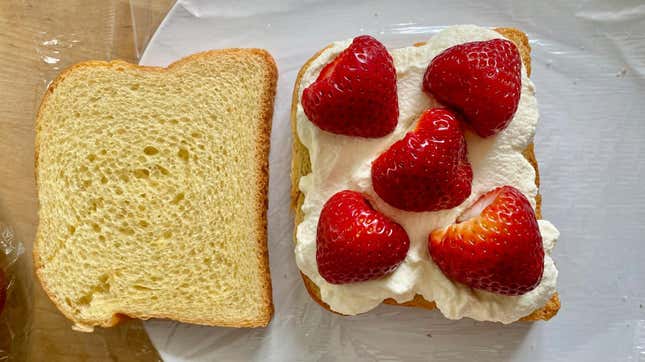 The Japanese Fruit Sando Is a Summer Essential