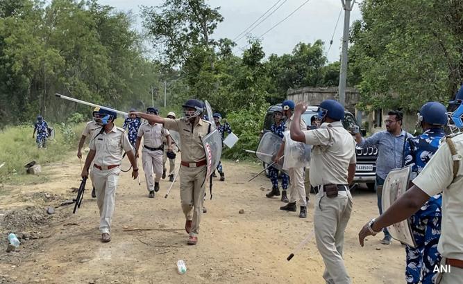 "Politics Of Murder": West Bengal Governor Slams Panchayat Poll Violence