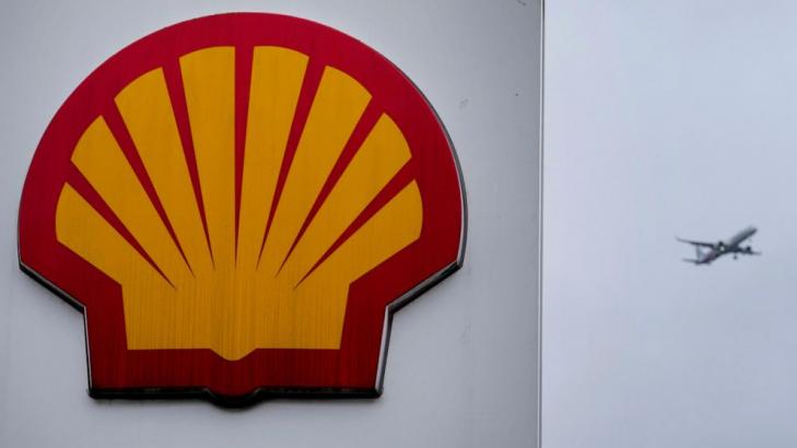 Shell earnings top $5 billion. But that's nearly half what it pulled in months ago