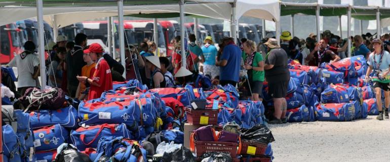 South Korea presses on with World Scout Jamboree as heat forces thousands to leave early