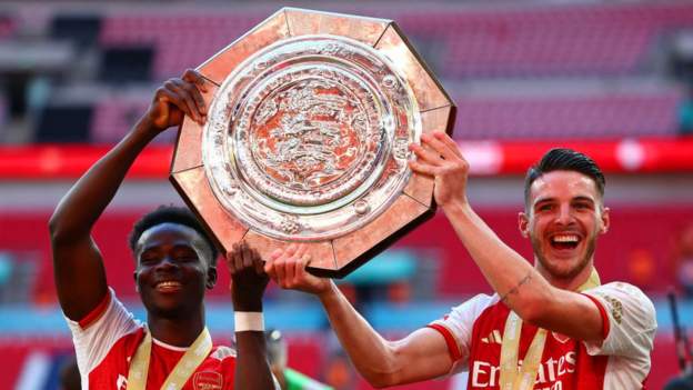 Community Shield: Arsenal 'make statement' with victory over Manchester City